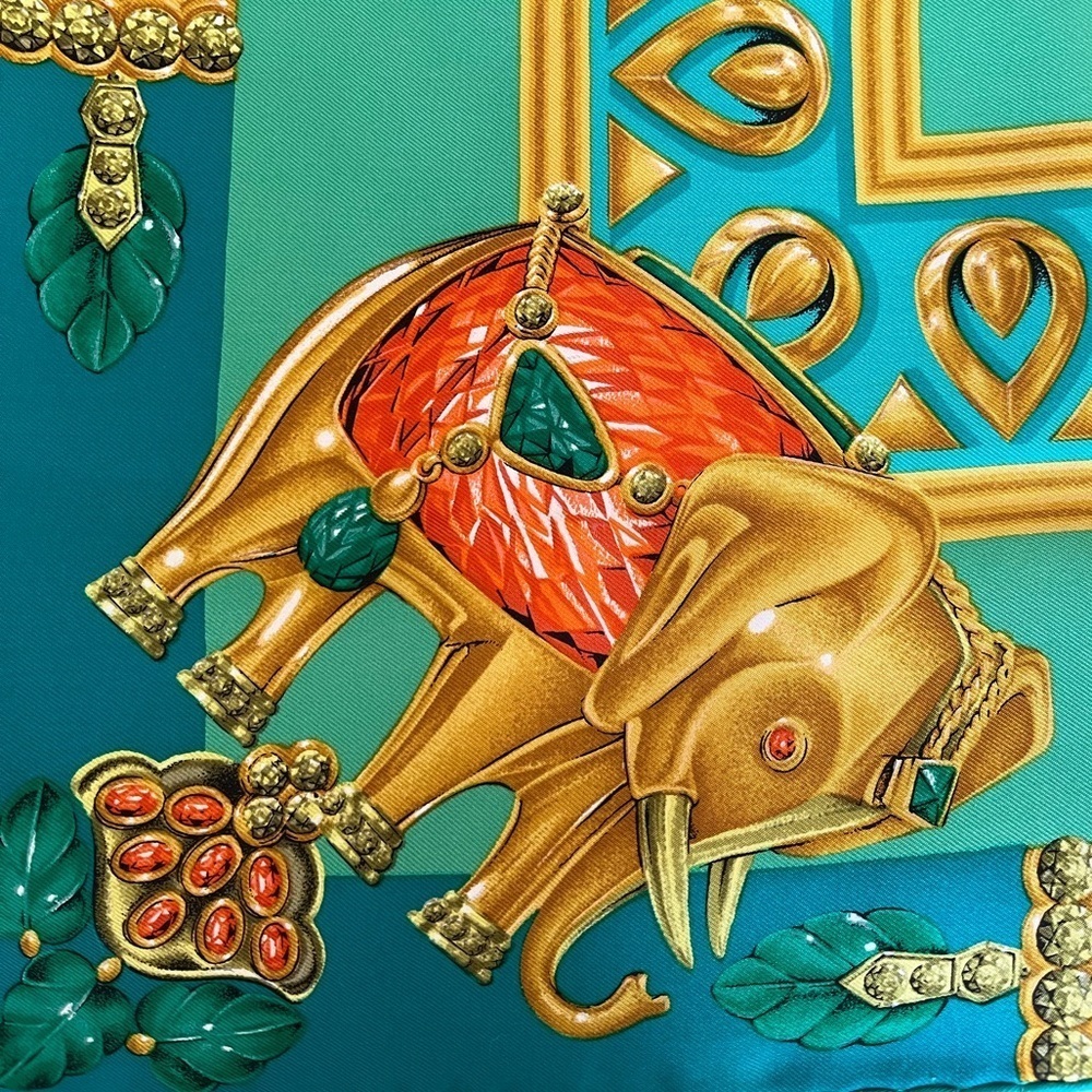 Cartier Silk Scarf Parade des Elephants Rare Vintage 1980’s-1990 - Picture 6 of 17